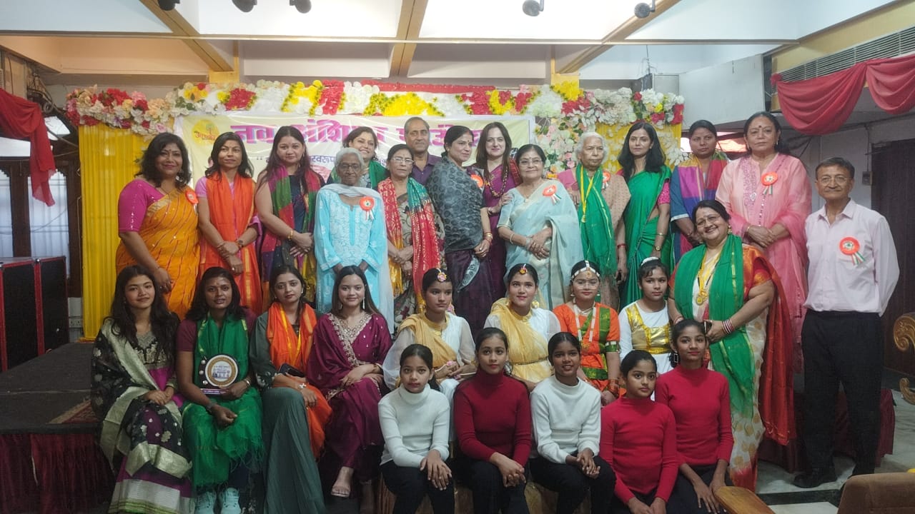 Nav Anshika Tejaswini Samman, Great Shaktiswaroopa Utsav, Women’s Month, Aparna Yadav, Ritu Shahi, Nav Anshika Foundation, Neeshu Tyagi, cultural performances, women empowerment, Lucknow event, JC Guest House, senior citizen award, sports award, education award, medical award, astrology award, auto driver award, professional driver award, social work, Kathak dance, hockey coach, dermatology, numerology, International Women’s Day, women’s recognition, awareness campaign, Holi celebration, painting competition, Rail Vihar Colony, Awadh Academy Inter College, Uttar Pradesh