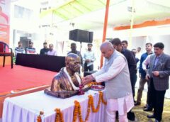 Minister Rakesh Sachan Inaugurates 7-Day Khadi Exhibition in Lucknow; Sales Surge by 42%
