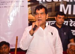 Shiksha Mitra Felicitation Ceremony Held in Mau, Enhanced Honorarium Distributed