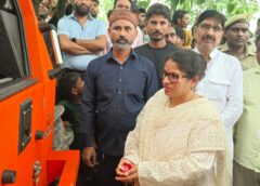 Hanuman Rath Flagged Off to Strengthen Flood Relief and Rescue Operations in Gonda
