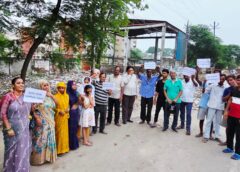 Residents Protest Against Waste Processing Plant Near Temples in Jankipuram