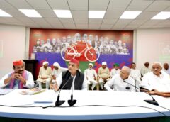 Akhilesh Yadav Meets Western UP Farmers and Khap Leaders in Lucknow